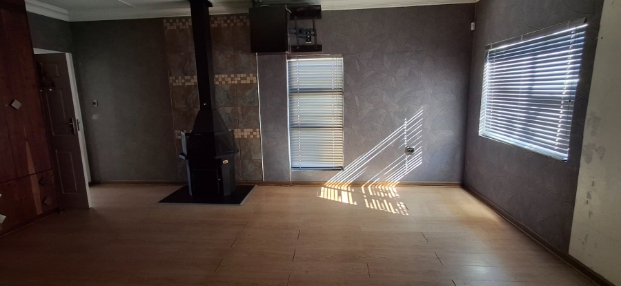 3 Bedroom Property for Sale in Bayswater Free State